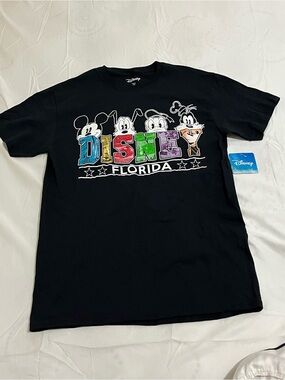 Disney Black Short Sleeve 'DISNEY Florida' Character Graphic Tee Size Medium NWT